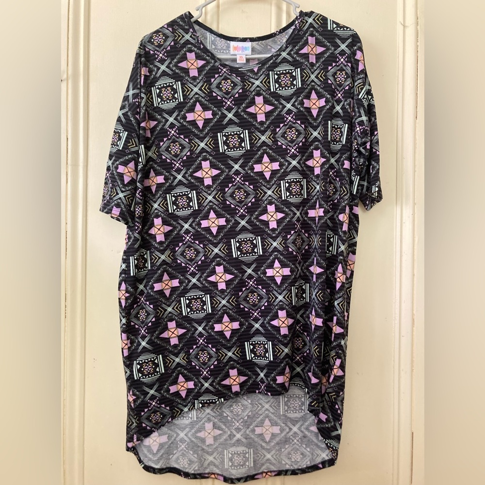 LuLaRoe IRMA High-Low Tunic, XS, Black with Pastel Geometric Design